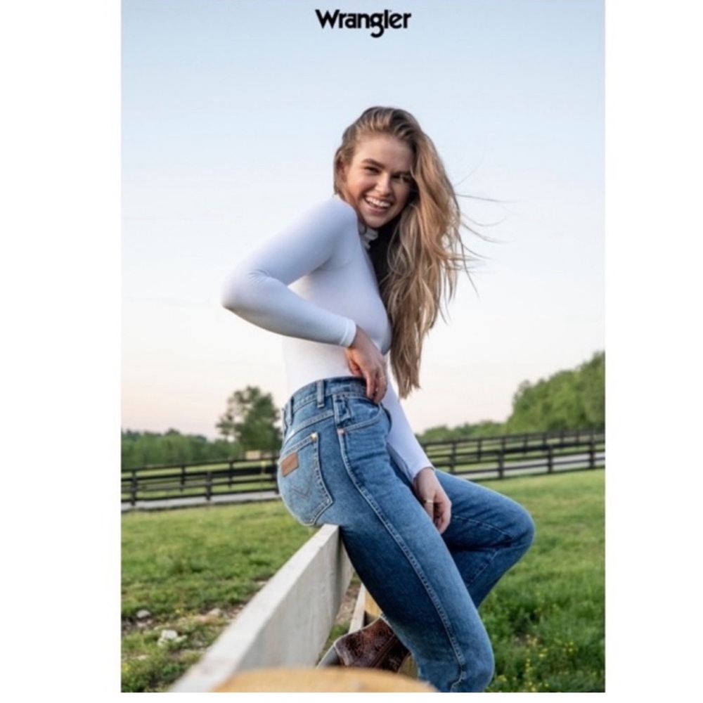 NWT Wrangler Wild West 603 High Rise‎ StraightJeans Size 27